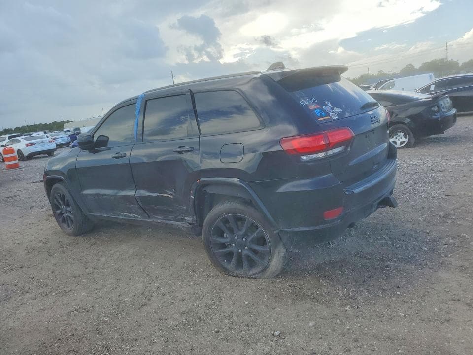 2020 JEEP GRAND CHEROKEE LAREDO 2