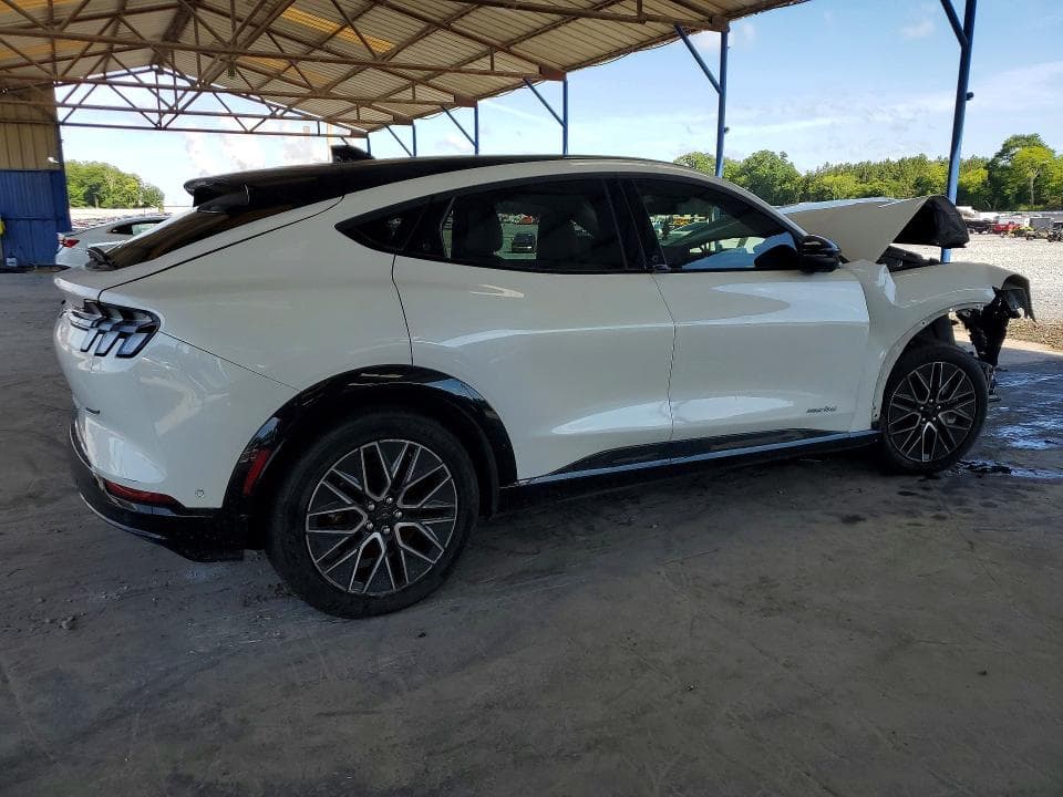 2024 FORD MUSTANG MACH-E PREMIUM 3