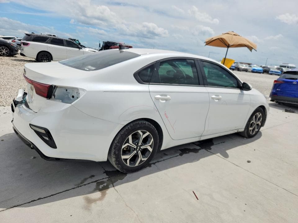 2021 KIA FORTE LXS 3