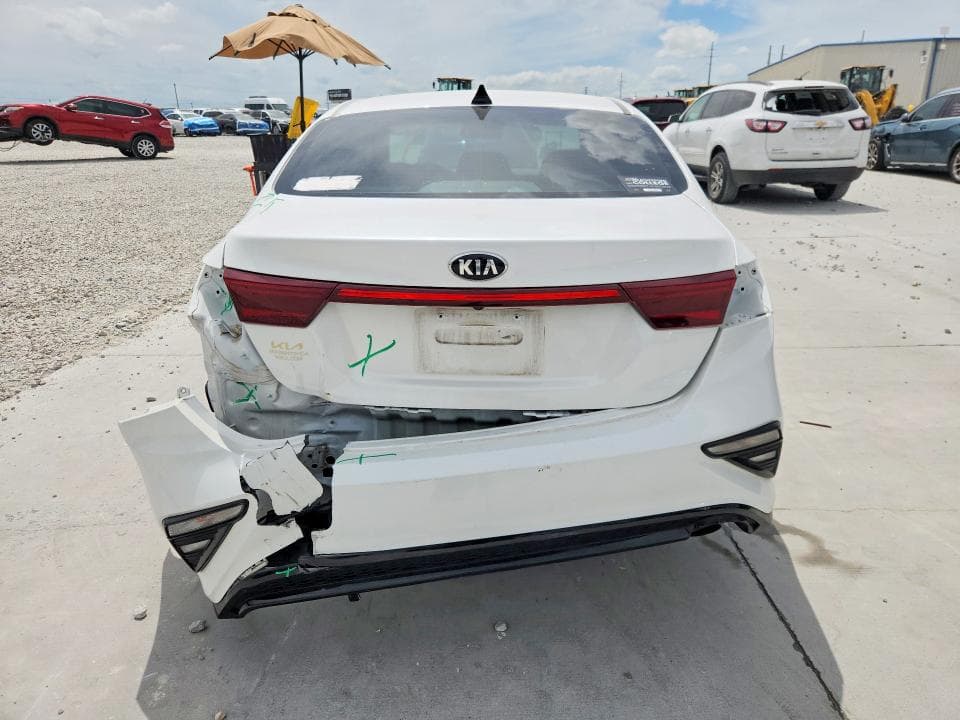 2021 KIA FORTE LXS 6