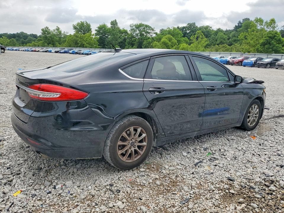 2017 FORD FUSION S 3