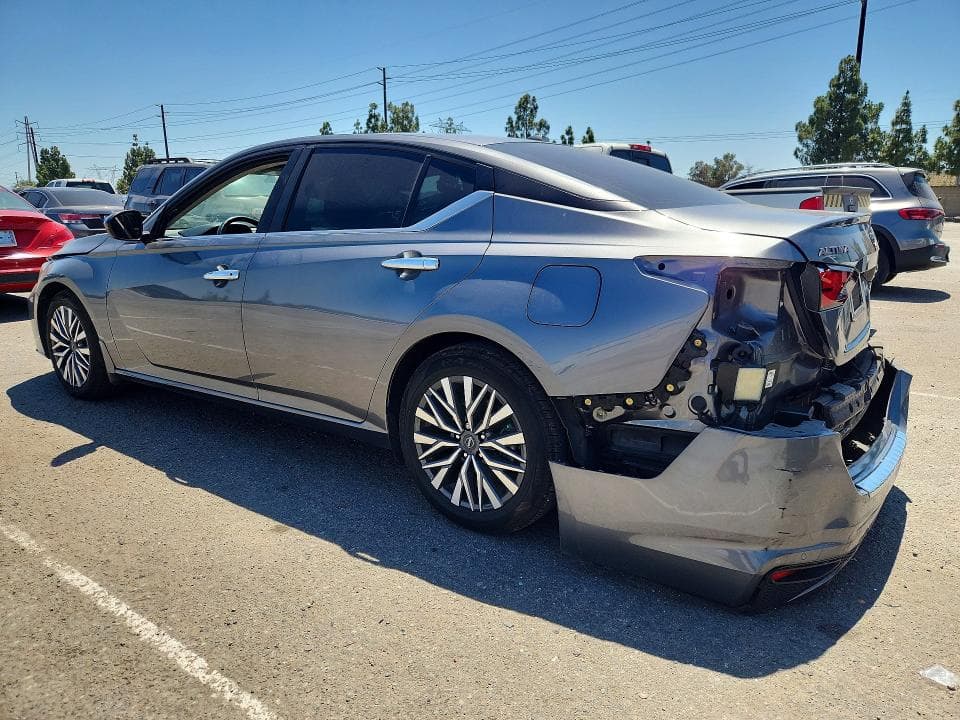 2023 NISSAN ALTIMA SV 2