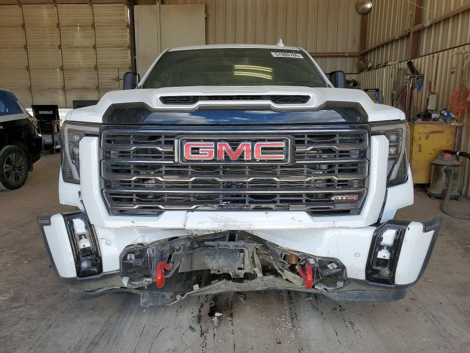 2026 GMC SIERRA K2500 AT4 5