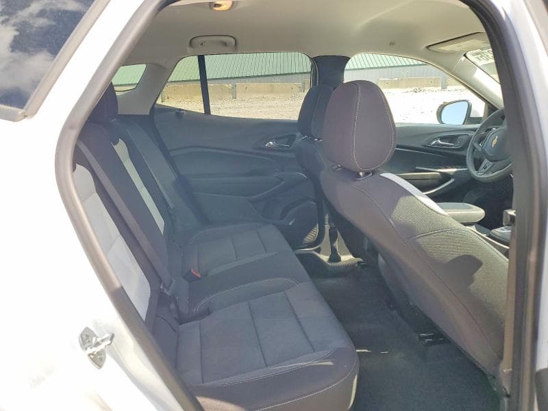 2025 CHEVROLET TRAX LS 10