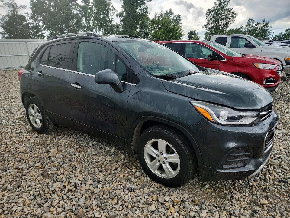 2018 CHEVROLET TRAX 1LT 4