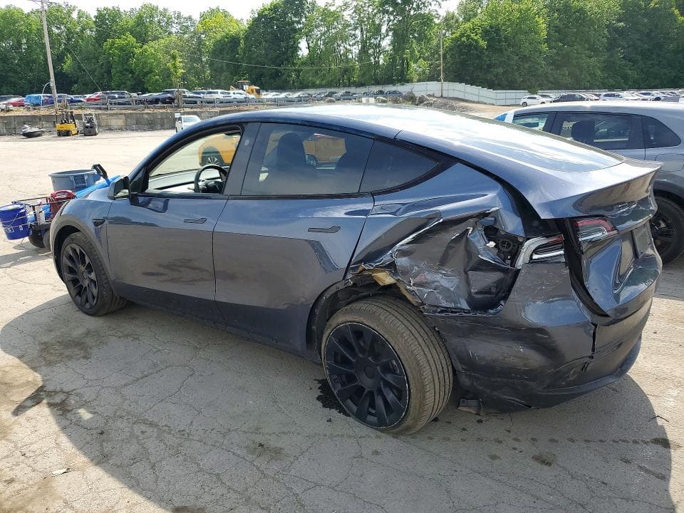 2023 TESLA MODEL Y 2