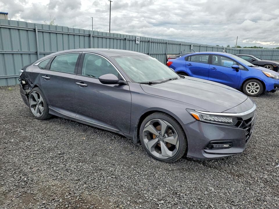 2018 HONDA ACCORD TOURING 4