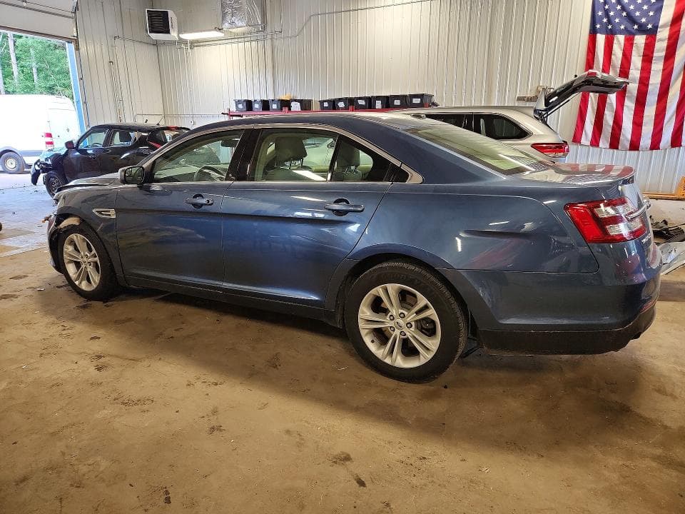2018 FORD TAURUS SE SE 2