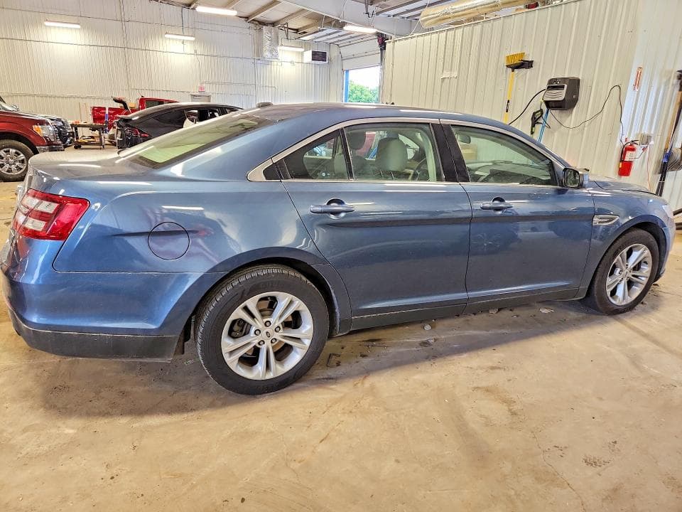 2018 FORD TAURUS SE SE 3