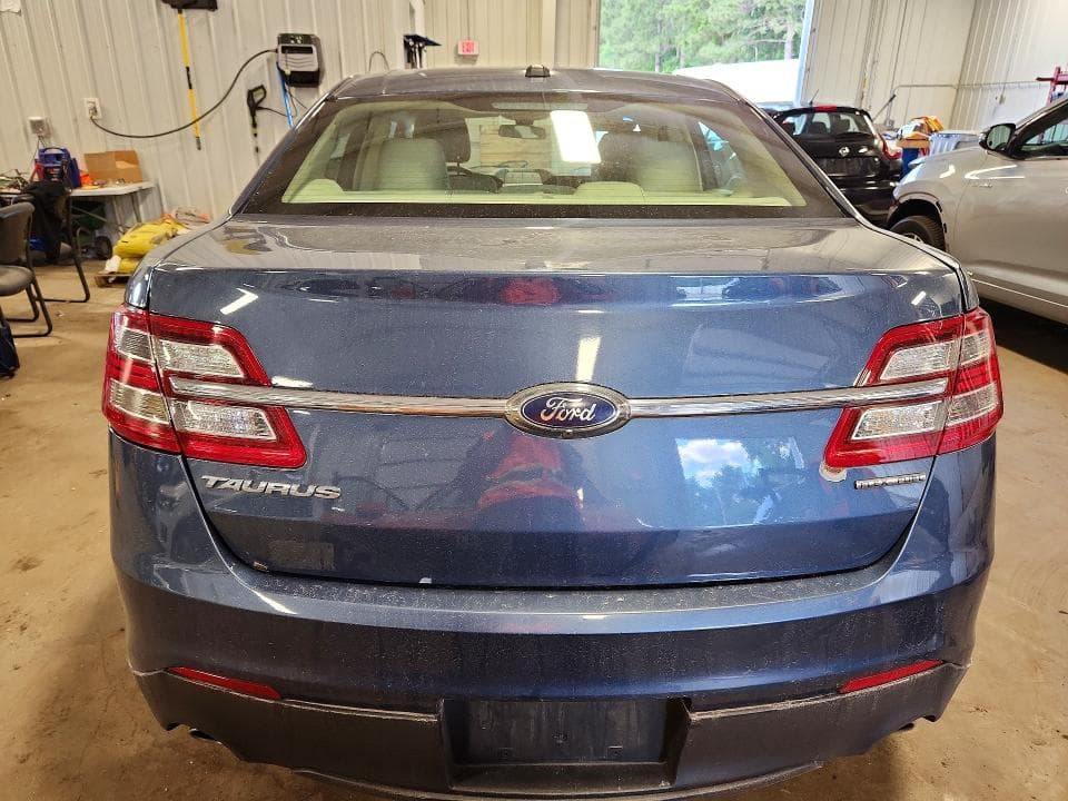 2018 FORD TAURUS SE SE 6