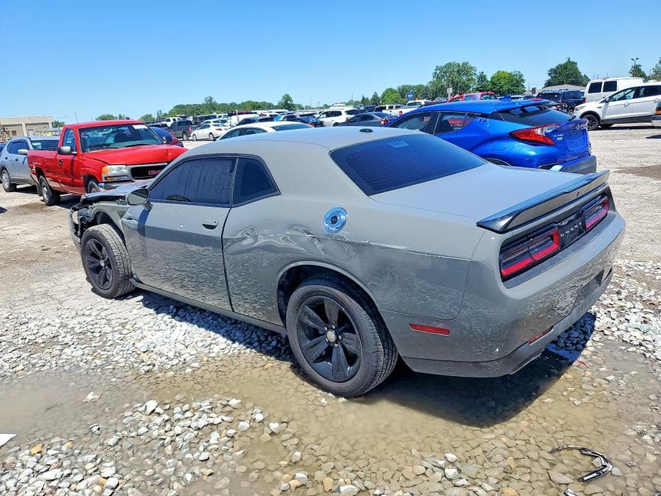 2023 DODGE CHALLENGER SXT 2