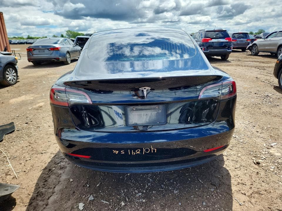 2019 TESLA MODEL 3 6