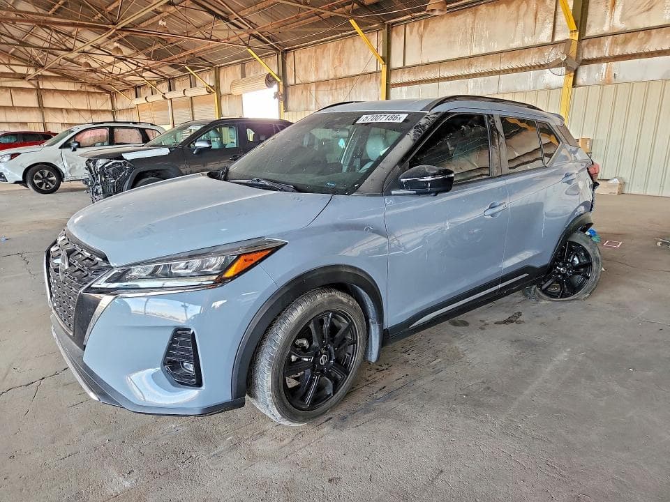 2021 NISSAN KICKS SR - 1