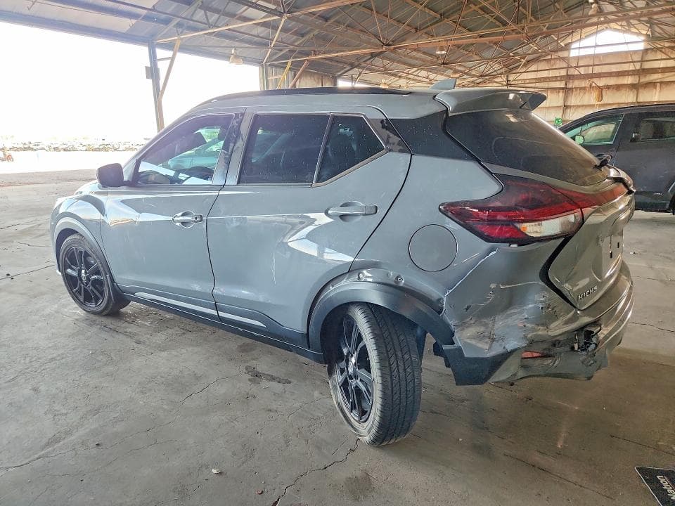 2021 NISSAN KICKS SR 2