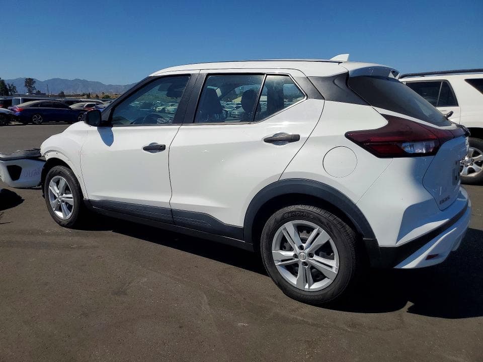 2024 NISSAN KICKS S 2