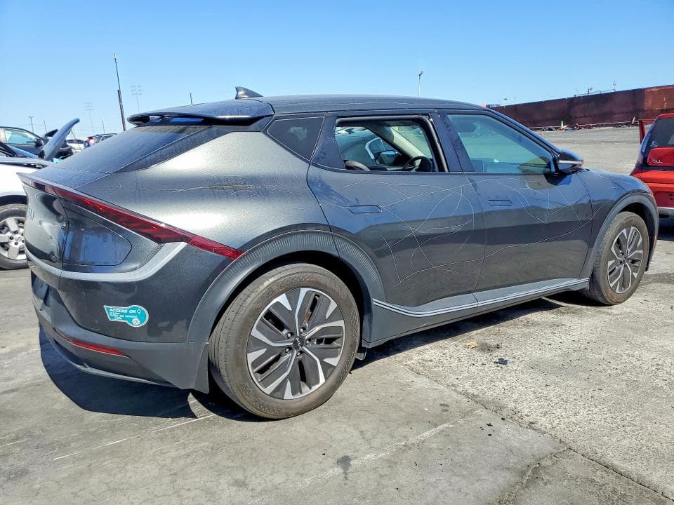 2024 KIA EV6 LIGHT 3