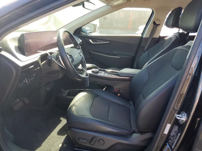 2024 KIA EV6 LIGHT 7