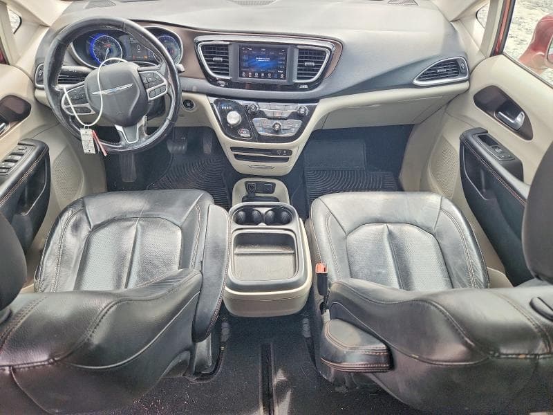 2019 CHRYSLER PACIFICA TOURING L 8