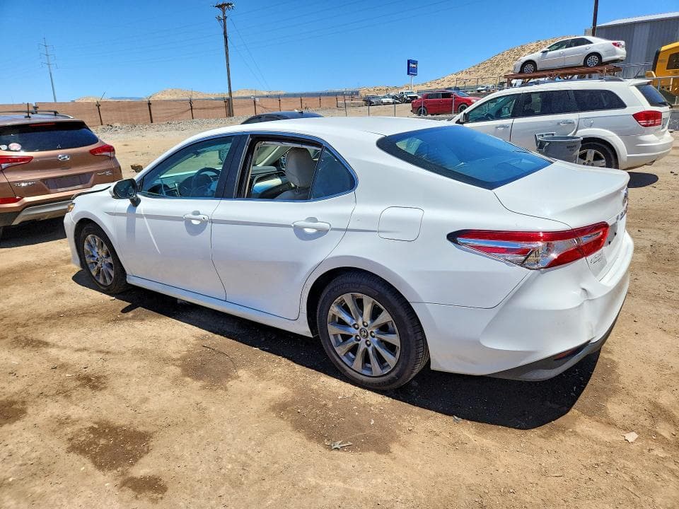 2018 TOYOTA CAMRY LE LE 2