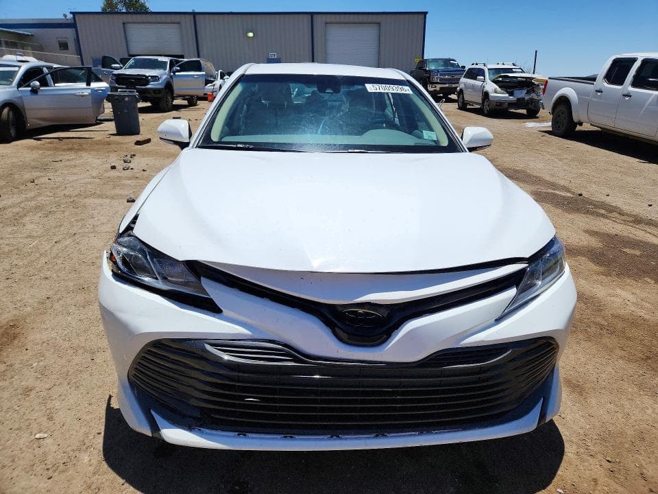 2018 TOYOTA CAMRY LE LE 5