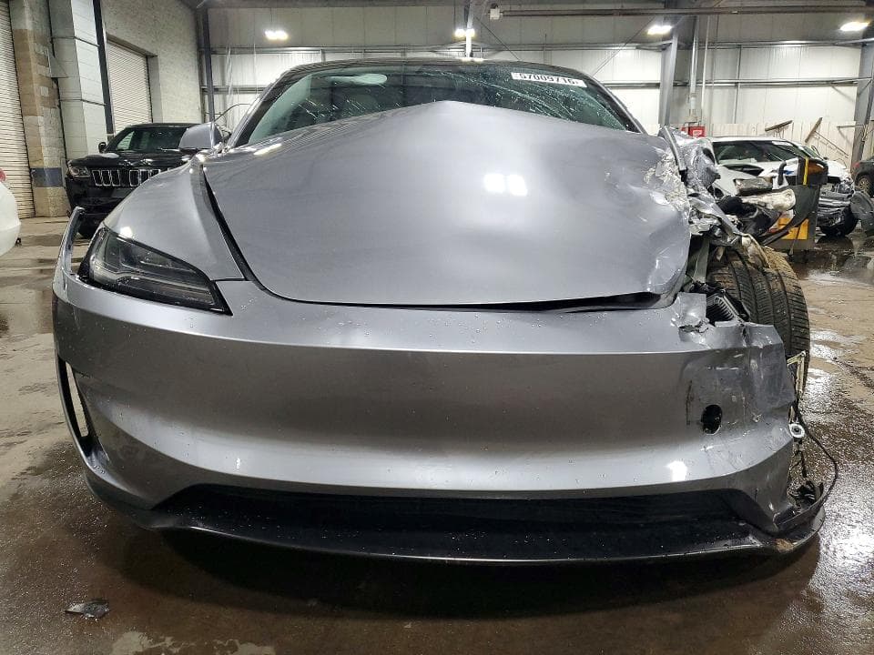 2025 TESLA MODEL 3 5