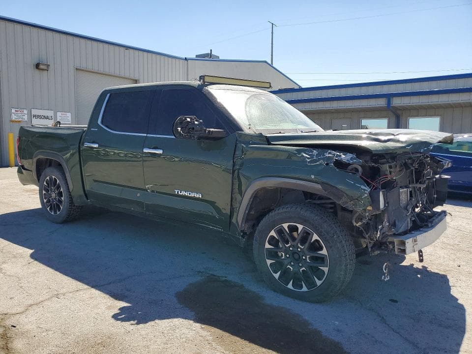 2023 TOYOTA TUNDRA CREWMAX LIMITED 4