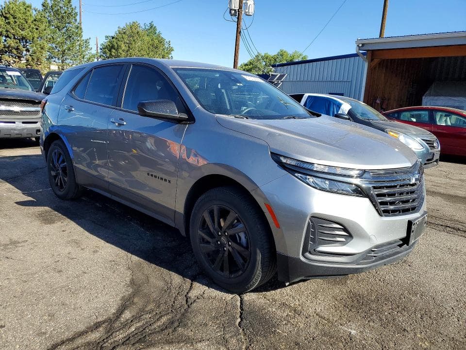 2024 CHEVROLET EQUINOX LS LS 4