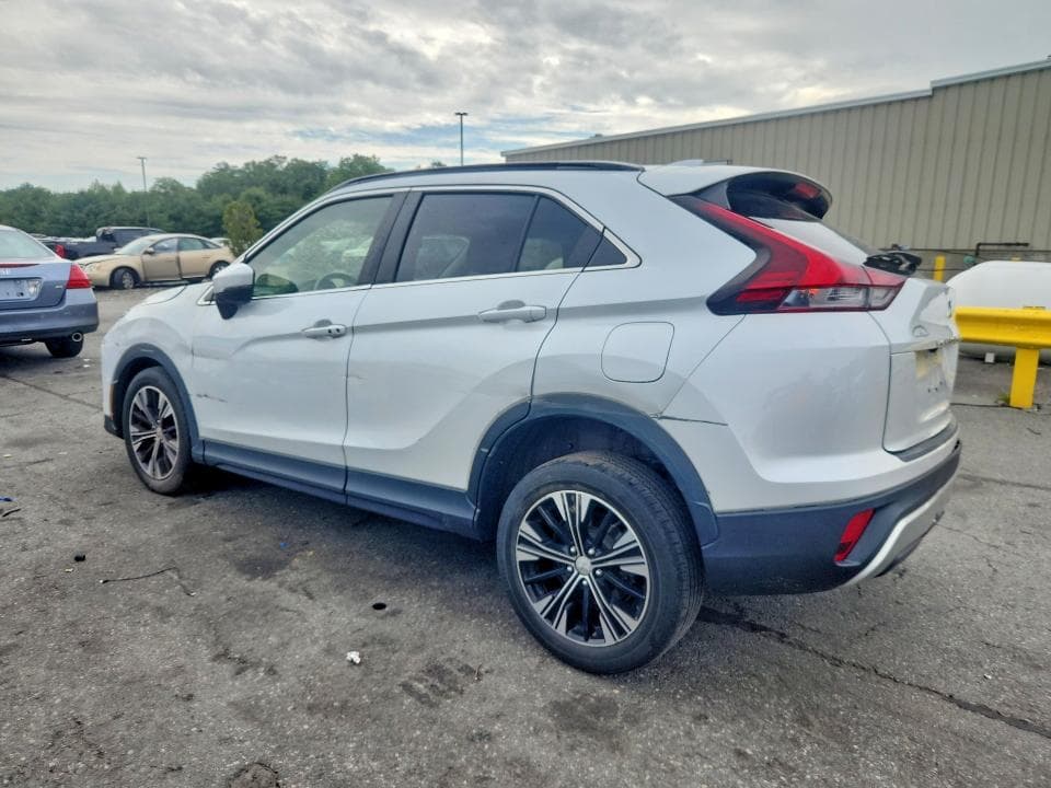 2022 MITSUBISHI ECLIPSE CROSS SE 2