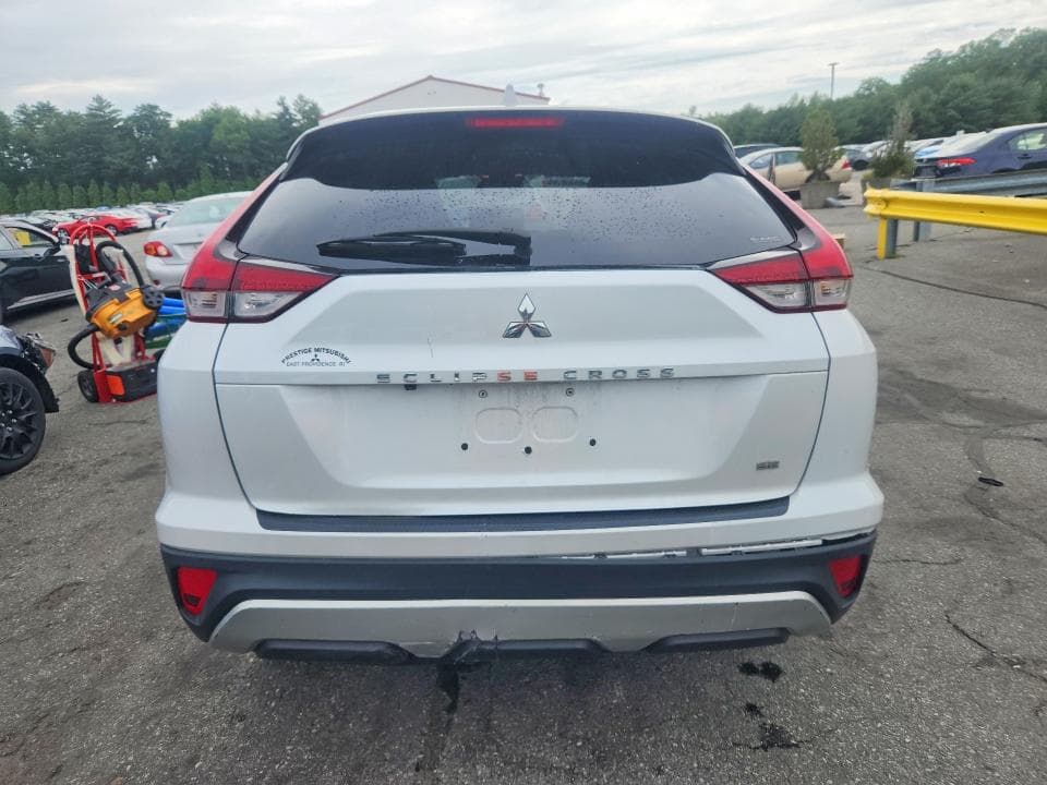 2022 MITSUBISHI ECLIPSE CROSS SE 6