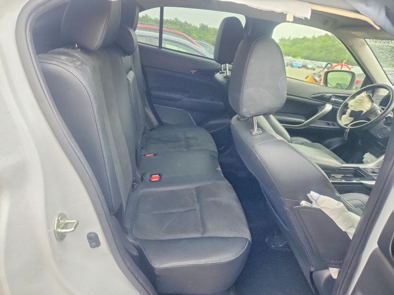 2022 MITSUBISHI ECLIPSE CROSS SE 10
