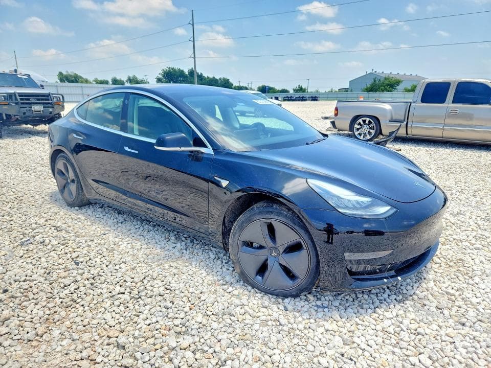 2019 TESLA MODEL 3 4