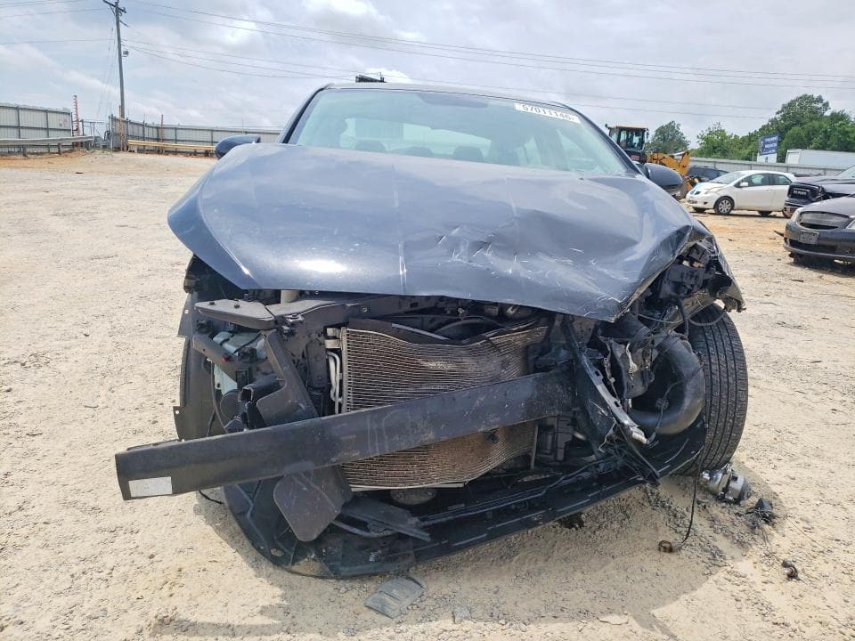 2019 HYUNDAI ELANTRA SE 5