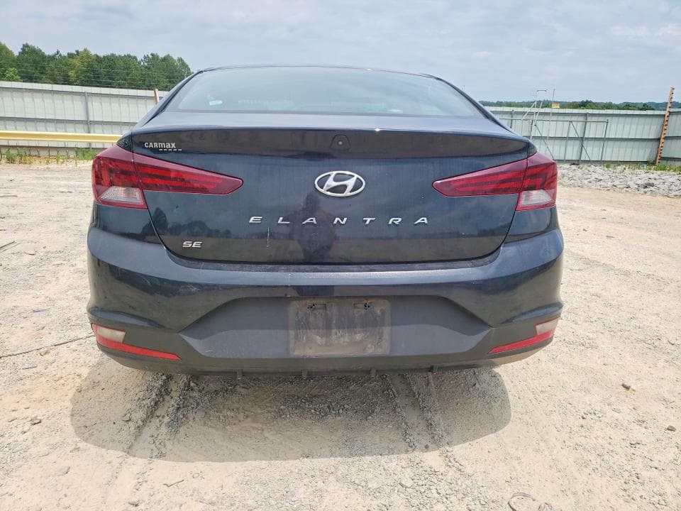 2019 HYUNDAI ELANTRA SE 6