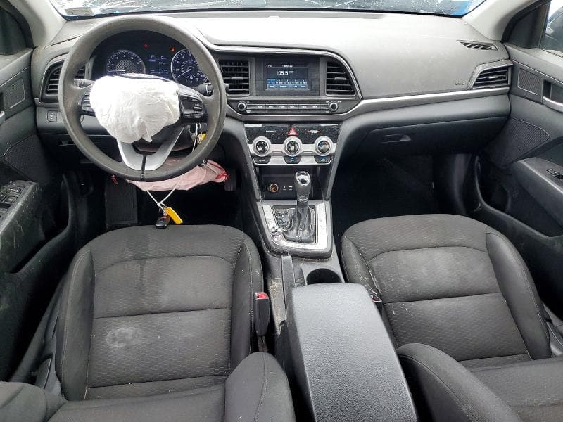 2019 HYUNDAI ELANTRA SE 8