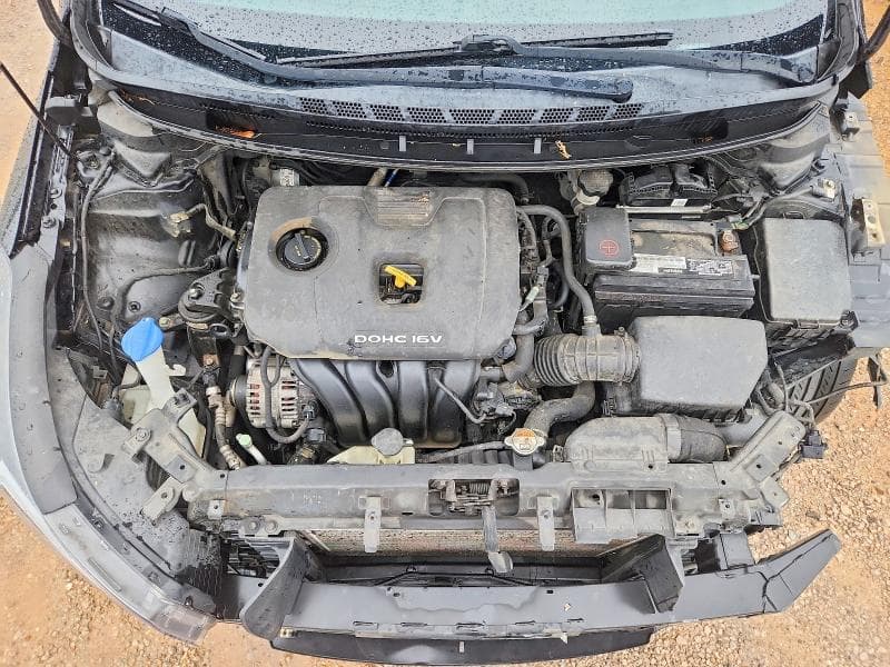 2017 KIA FORTE S S 11