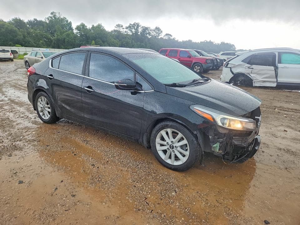 2017 KIA FORTE S S 4