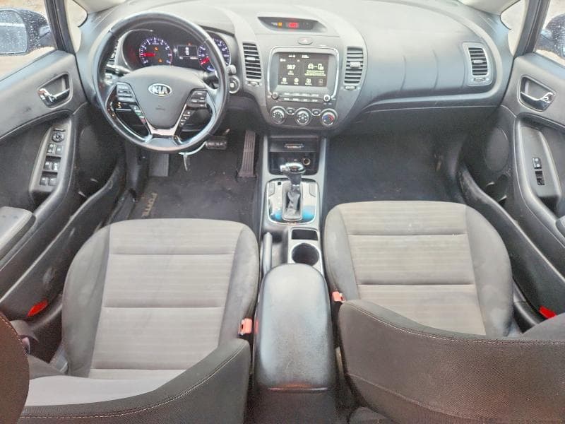 2017 KIA FORTE S S 8