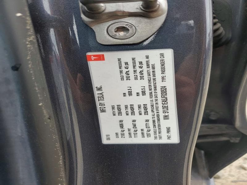 2018 TESLA MODEL 3 12