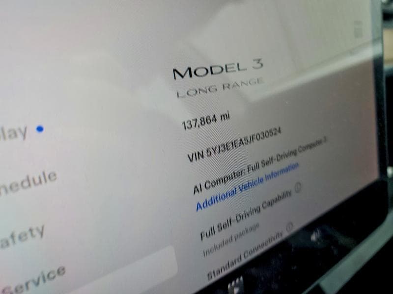 2018 TESLA MODEL 3 9