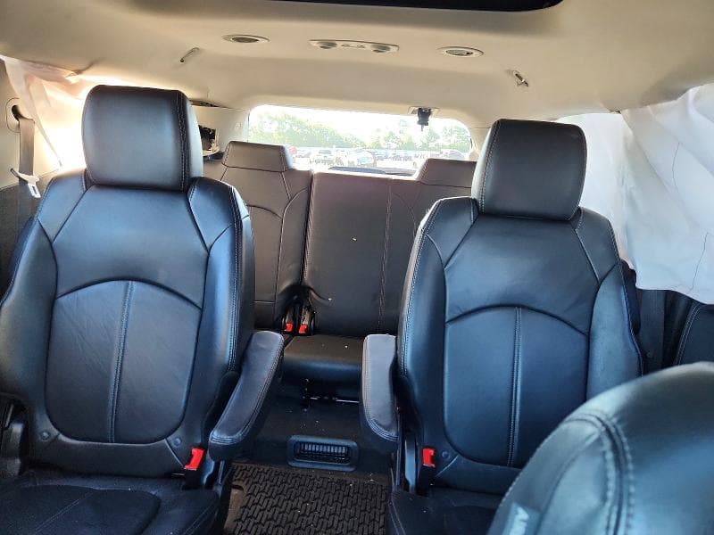 2017 CHEVROLET TRAVERSE LT 10