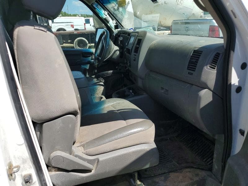 2020 NISSAN NV 2500 HD SV 2500 HD SV 11