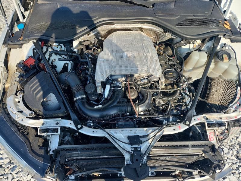 2020 AUDI A8 L L 11