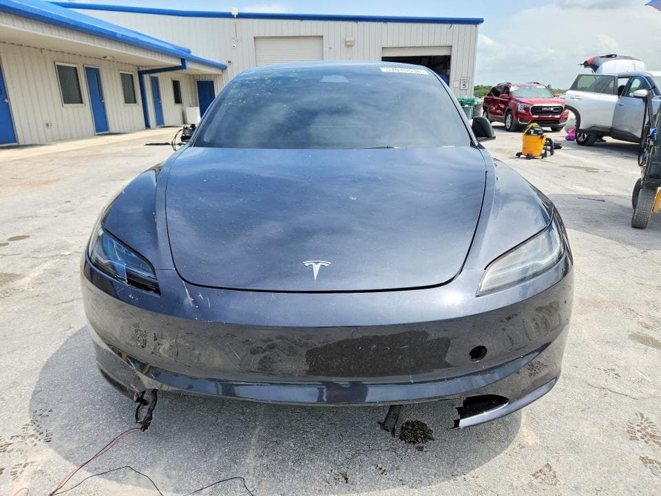2025 TESLA MODEL 3 5