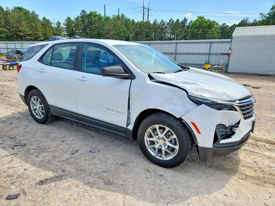 2022 CHEVROLET EQUINOX LS 4