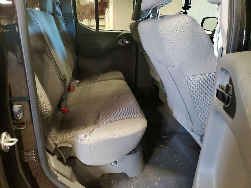 2021 NISSAN FRONTIER SV 10