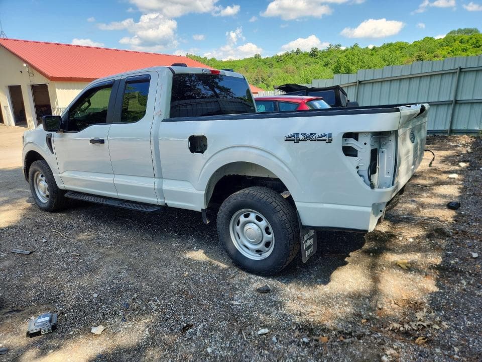 2024 FORD F150 XL 2