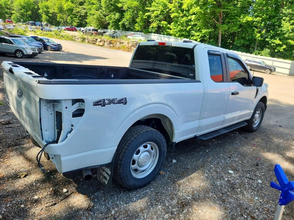 2024 FORD F150 XL 3