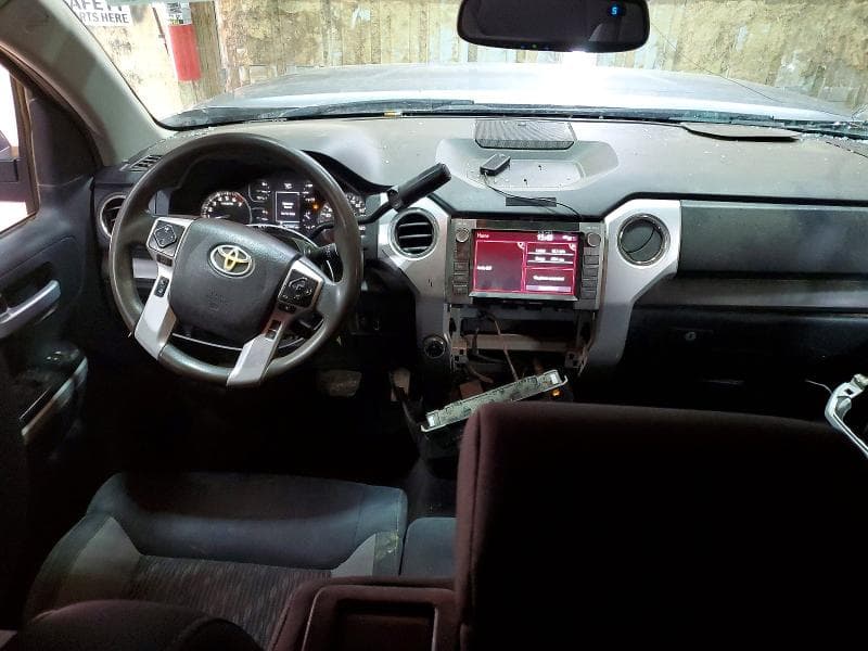 2021 TOYOTA TUNDRA SR5 SR5 8