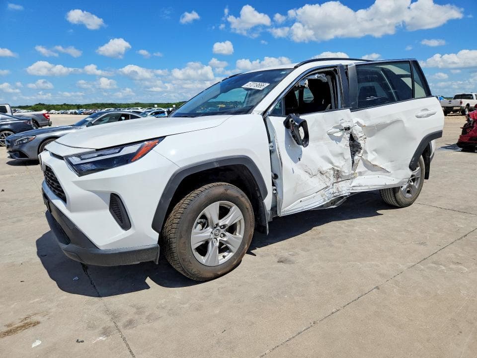 2024 TOYOTA RAV4 XLE XLE - 1