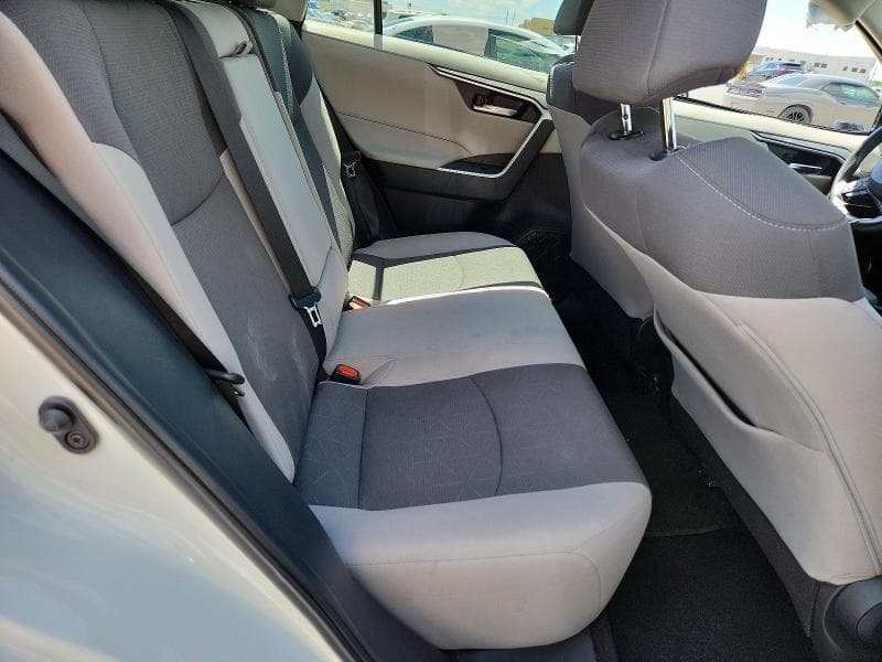 2024 TOYOTA RAV4 XLE XLE 10